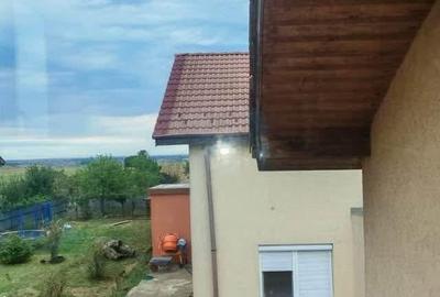 Casă 5 camere, 170mp utili, Cartierul Orizont 2 , Paleu, Bihor. - 12