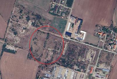 Teren Construcții intravilan de 33335 mp, în Sud - 1