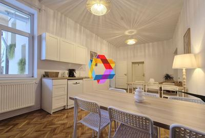 Casă individuală cu 10 camere cu Canalizare în Central - 7