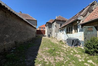 Comuna Augustin, casa batraneasca, locuibila, necesita renovare! - 19