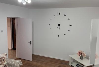 Apartament cu 3 camere decomandat în Craiovei - 7