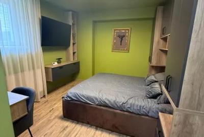 Garsonieră decomandată în Central - 7