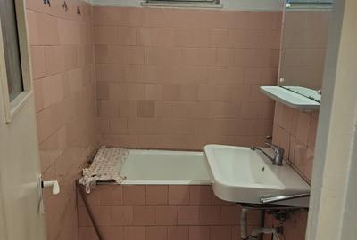 Apartament cu 2 camere circular în Astra - 9