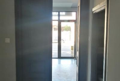 Spațiu comercial/birou de ininchiriat - 2