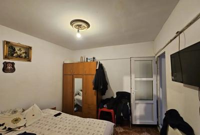 Casă cu 3 camere cu Teren 279 Mp în Brestei