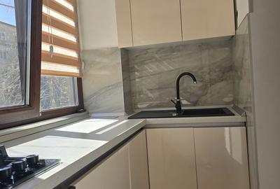Apartament cu 2 camere, mobilat în Central - 19