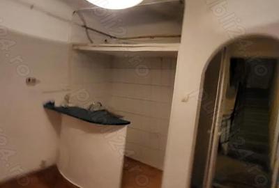 Apartament cu 2 camere decomandat în Dacia - 1