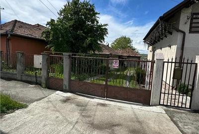 Casă cu 2 camere cu Teren 710 Mp în Apahida