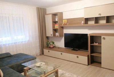 Apartament cu 3 camere semidecomandat în Central - 6