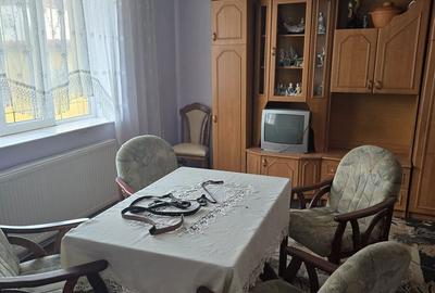 Casă cu 4 camere în Central - 8