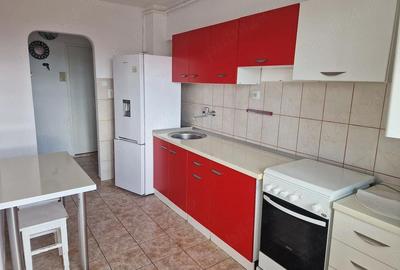 Apartament cu 2 camere decomandat în Tractorul - 2