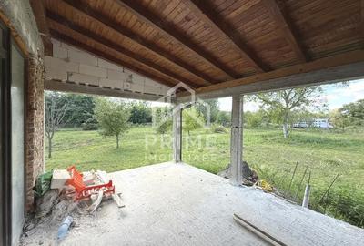 Casă cu 5 camere cu Teren 1800 Mp în Stremț - 12