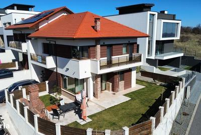 Casă cu 4 camere în Central