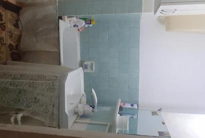 Apartament cu 3 camere semidecomandat în Viziru 1 - 3