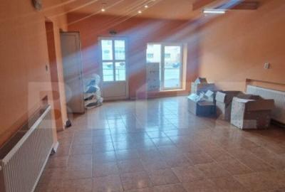 Casa in Centru Civic 4 camere , D +P+ E , PLUS SPATIU COMERC - 2