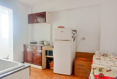 2 camere, decomandat, bloc 1985, Jet OiL - 10