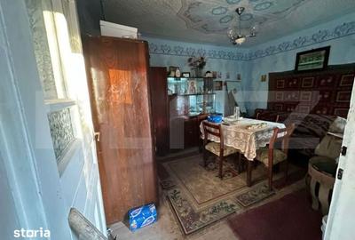 Casă cu 2 camere cu Teren 2331 Mp în Petrești - 3