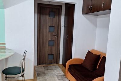 Apartament cu 2 camere decomandat în Decebal - 3