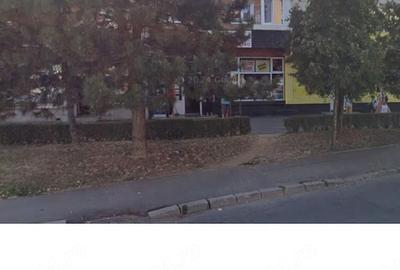 Spațiu comercial, de 51 mp, în Rolast - 1