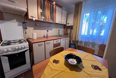 Apartament cu 3 camere semidecomandat în Central - 10