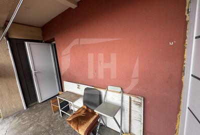 Garsoniera, etaj 1, centrala proprie pe str Fabricii - 8