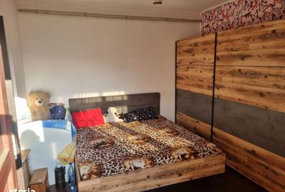 Casă cu 4 camere în Central - 2