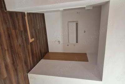 Spațiu comercial, de 26 mp, în Central