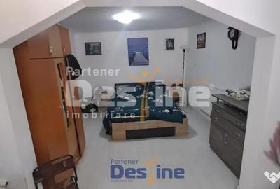 Casă cu 2 camere cu Teren 100 Mp în Galata - 1