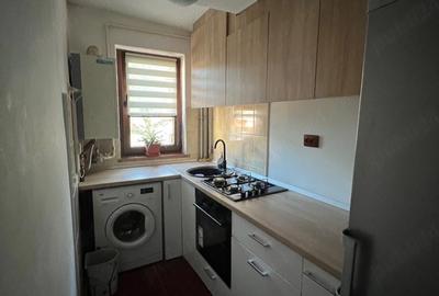 Apartament cu 2 camere decomandat în 9 Mai - 1