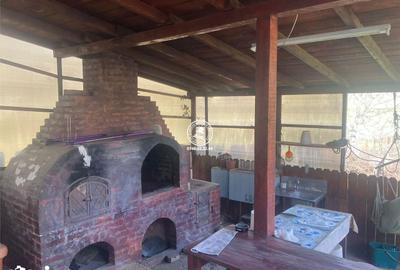 Casă cu 8 camere cu Teren 1172 Mp în Holboca - 14