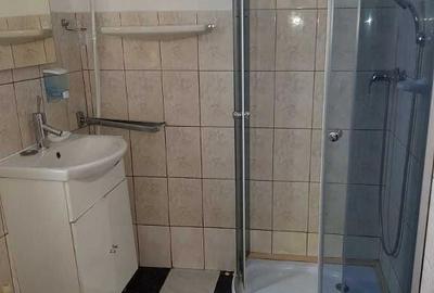 Apartament cu 2 camere decomandat în Take Ionescu