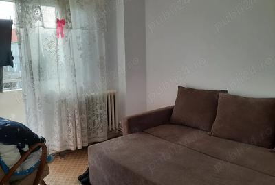 Inchiriez apartament 2 camere - 4