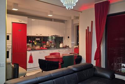 Vanzare Apartament cu 3 Cam | Mobilat / Utilat LUX - 2 Bai | 2 Loc Parcare | Box - 5