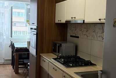 Apartament cu 3 camere decomandat în George Enescu - 7