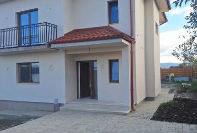 Casă individuală cu 4 camere cu Teren 310 Mp în Hlincea - 3
