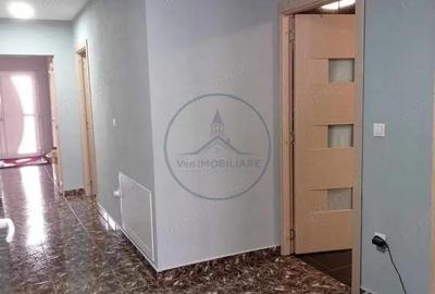 Casă în Central - 1