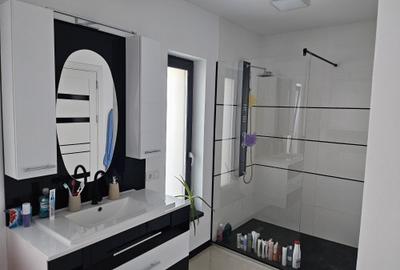 Casă individuală cu 4 camere cu Canalizare în Șelimbăr - 8