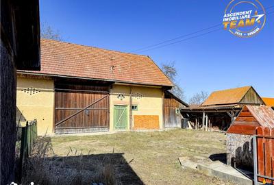 Casă cu 3 camere cu Teren 700 Mp în Zagon - 14