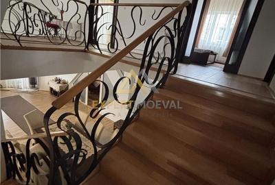Casă cu 7 camere cu Teren 1100 Mp în Valea Borcutului - 14