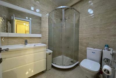 Garsonieră în Titan