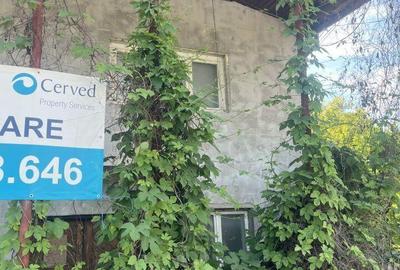 Casă cu 4 camere în Central - 2