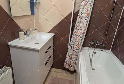 Garsoniera de inchiriat in zona Triaj - 1