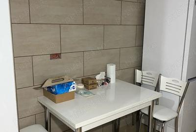 Apartament cu 3 camere semidecomandat în Ghencea - 1