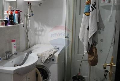 Garsoniera luminoasa ?i bine compartimentata, - 1