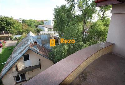 Vila impozanta, cu teren 2500 mp, la pret de apartament! - 14