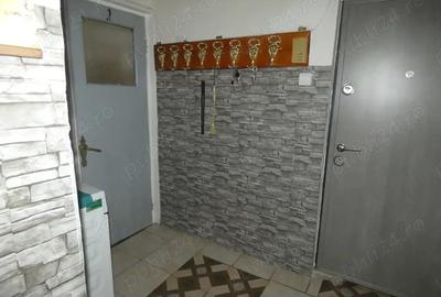 Vand apartament 2 camere - 4