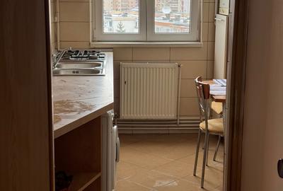 Apartament cu 2 camere semidecomandat în Gemenii - 8