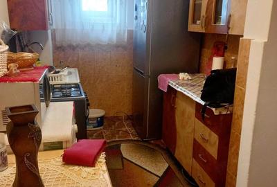 Apartament cu 2 camere decomandat în Șimian - 1