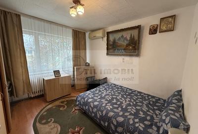 2 CAMERE TATARASI SCOALA 4 IONET TEODOREANU , GEAM LA BAIE, CENTRALA. - 18