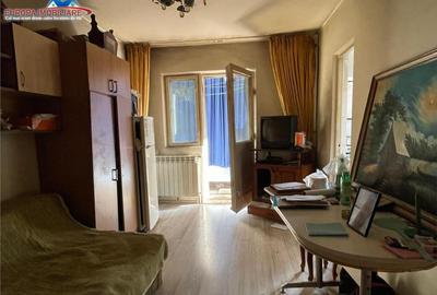 Garsoniera de zona Dallas Tulcea - 1